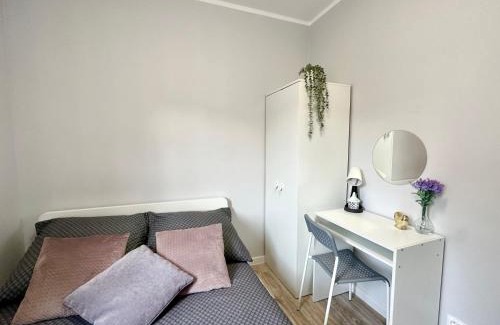 Aniolki Maison | MMRent Pink Fusion Room