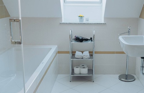 Dobrova-Polhov Gradec Appartement | Možinetova Hiša - Apartment 4