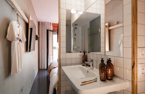 Grand Lyon Hôtel | MOB Hotel Lyon Confluence