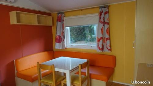 Genouille Autre | Mobil-home Camping 3 étoiles