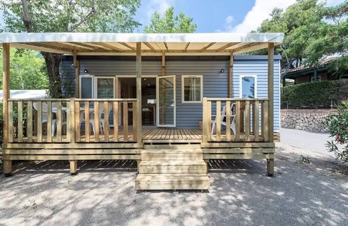 Wijckel Maison | Mobil-home | Premium Azure | 3 Bedrooms | 6 sleeps | Raised terrace