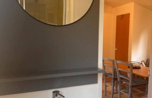 Saint-Paulet-de-Caisson Maison | Mobile home on the banks of the Ardèche and the medieval village of Aiguèze