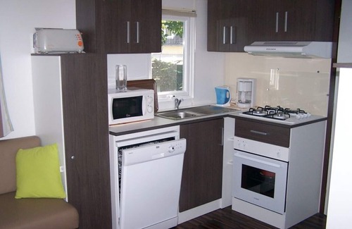 Bernieres-sur-Mer Maison | MOBIL-HOME 8 PERSONNES DANS CAMPING CAPFUN PROCHE DE LA MER