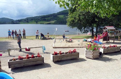 Montpeyroux Maison | Mobilhome au bord d'un lac pour la pêche, le calme, la nature