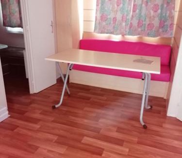 Le Chesne Appartement | Mobile home camping du lac de Bairon
