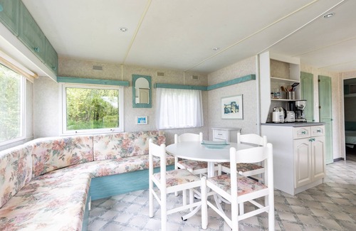 Queyrac Location De VR | Mobil-home 3 Personnes au Lac d'Isachris - Idéal pour Pêche, Randonnée et Détente dans le Médoc
