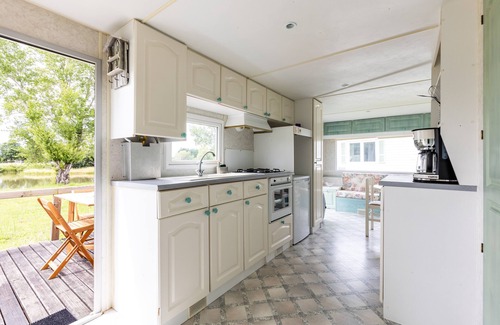 Queyrac Location De VR | Mobil-home 3 Personnes au Lac d'Isachris - Idéal pour Pêche, Randonnée et Détente dans le Médoc
