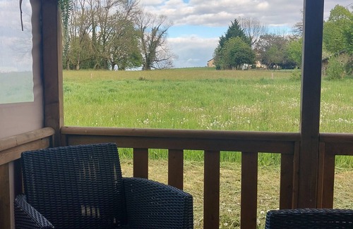Negrondes Maison | Mobilhome à la campagne. Au coeur du Périgord Vert !
