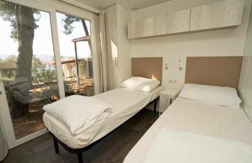 Cres Station Balnéaire | Mobile Homes Camping Kovačine