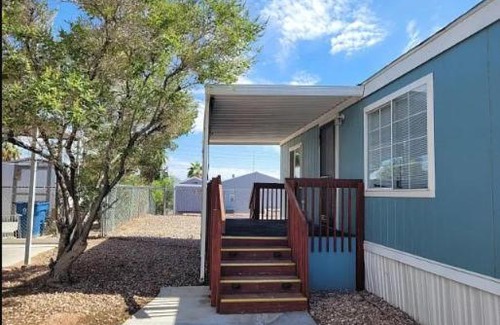 Sunrise Manor Appartement | Mobile Manufactured Reservation Book 7 Nights