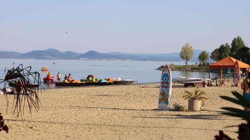 Tuoro sul Trasimeno Station Balnéaire | Mobilehomes in Tuoro Sul Trasimeno - Umbrien 24273