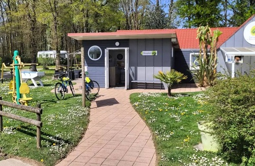 Pontchateau Maison | Mobilheim VIP - 29 m2 - 2 Schlafzimmer - Doppelterrasse + SPA (2 Erwachsene maximal oder Familie) 4 Personen