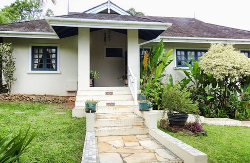 Plymouth Villa | Mock Turtle is an Enchanting & Affordable Retreat!