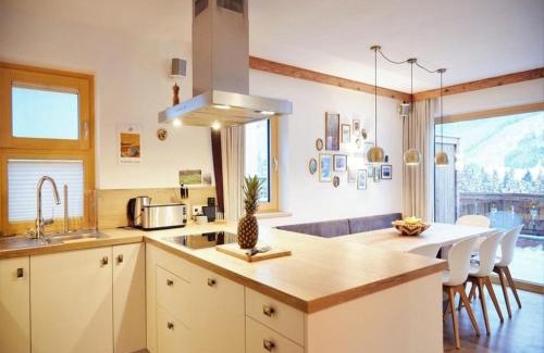 Schonbach Chalet De Ski | Modern Chalet near Zillertal Arena