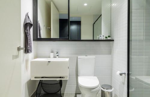 Parkville Appartement | Modern 1 Bedroom in Tranquil Parklands