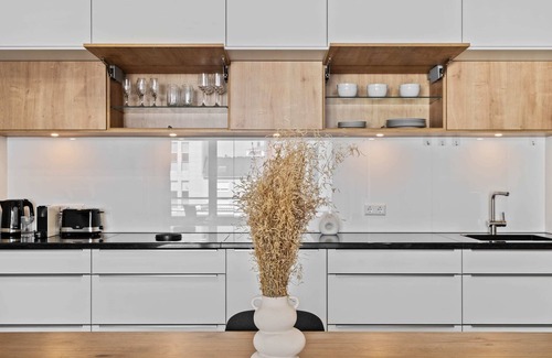 Cessange Appartement | Modern 1-BR Apartment with Balcony in Cessange