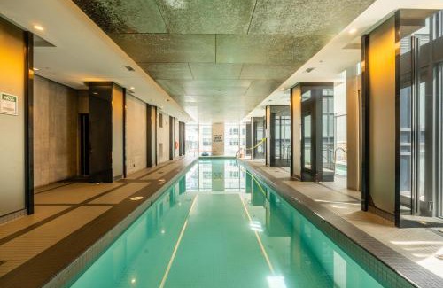Yonge-Eglinton Appartement | Modern 1Bd & Den Condo with Balcony Lillian St