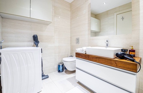 Besiktas Appartement | Modern 1bdr Residence | With Pool, Gym & Parking