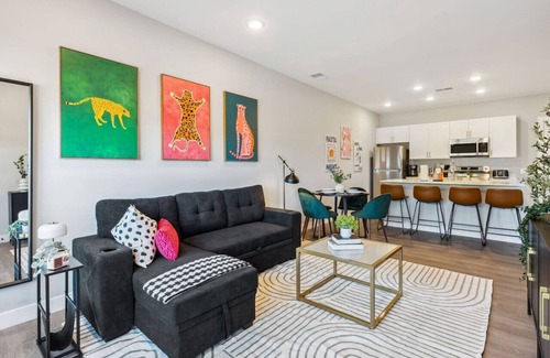 Near East Columbus Appartement | Modern 1BR/1BA Comfort in Columbus