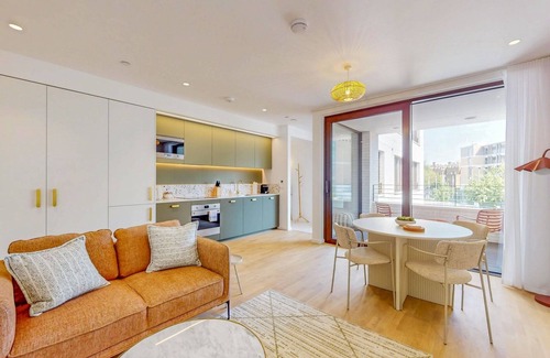 Haverstock Appartement | Modern 1BR Flat | Balcony & Near Tube | Pass the Keys