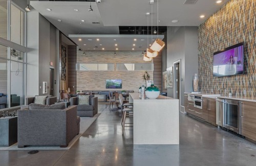 Peachtree Center Appartement | Modern 1BR High-Rise | Stunning View of DT Atlanta