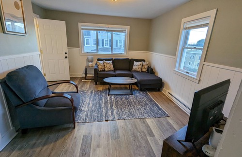 Biddeford Appartement | Modern 1br in downtown Biddeford