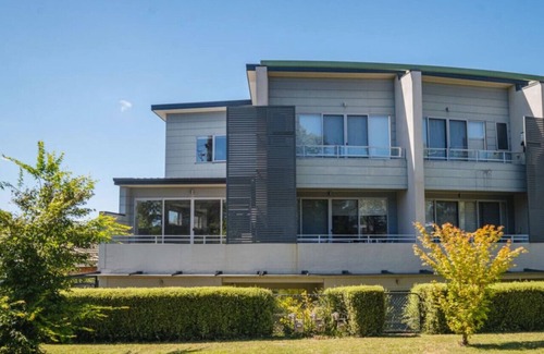 Curtin Appartement | Modern 1br split-level apartment