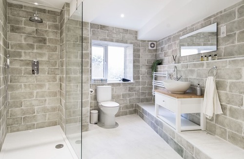 Barnet Appartement | Modern 2 bed 2 bath New Barnet Apt