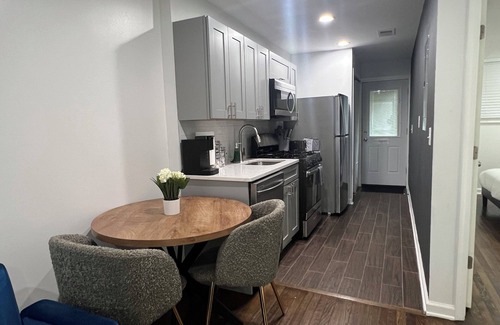 Anacostia Appartement | Modern 2-Bedroom Apartment in Vibrant DC