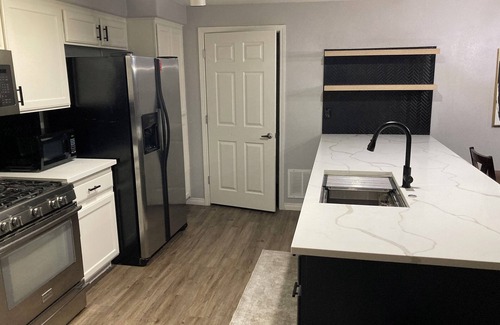 Spring Valley Appartement | Modern 2-bedroom Condo in Vibrant Southwest Las Vegas NV