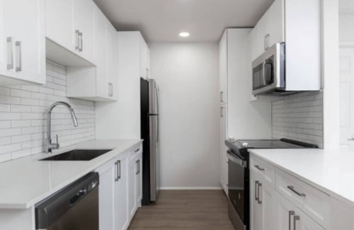 Mira Mesa Copropriété | Modern 2-Bedroom Condo in San Diego with AC – Perfect for Vacation or Long Stays
