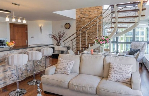 Kilimani Appartement | Modern 2-Bedroom Duplex Apartment with Free Parking