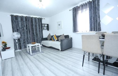 Thamesmead East Appartement | Modern 2 Bedroom Flat, with Free Parking, and WIFI