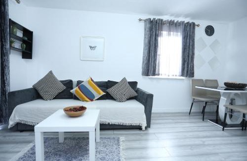 Thamesmead East Appartement | Modern 2 Bedroom Flat, with Free Parking, and WIFI