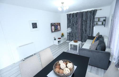 Thamesmead East Appartement | Modern 2 Bedroom Flat, with Free Parking, and WIFI