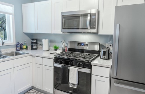 Binghamton Maison | Modern 2-bedroom house in Binghamton - Close to hospitals / university