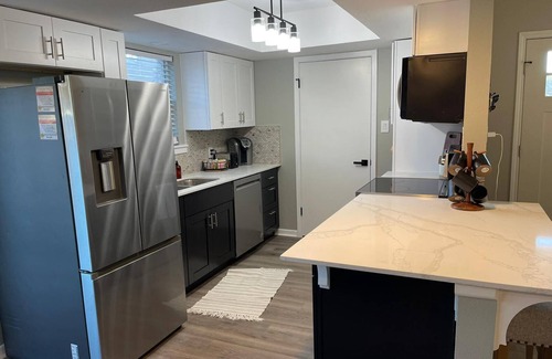 Taylor Maison | Modern 2-bedroom townhome with fenced yard in welcoming Taylor