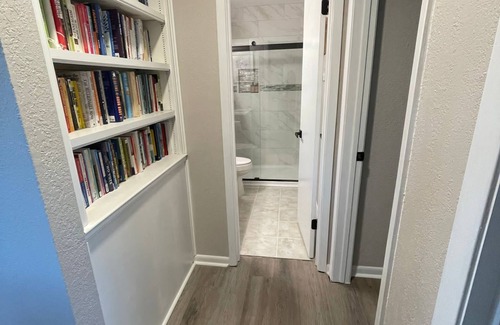 Taylor Maison | Modern 2-bedroom townhome with fenced yard in welcoming Taylor