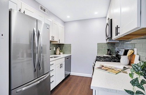 North Bethesda Copropriété | Modern 2-bedroom condo, Walk to metro