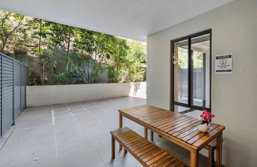 Albion Appartement | Modern 2B2B Suit only 10mins to Airport/Southbank