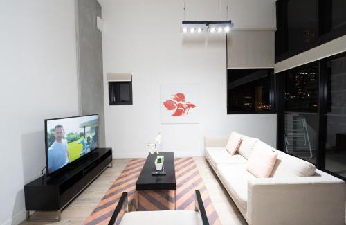 South Brisbane Appartement | Modern 2BR 2BA Apartment with Parking in South Brisbane