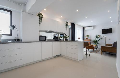 Dorobanti Appartement | Modern 2BR Apartment - Dorobanti View