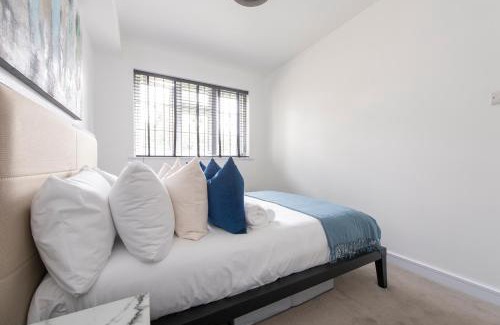 Leyton Appartement | Modern 2BR Flat with 3 Beds Urban Getaway - Cherry