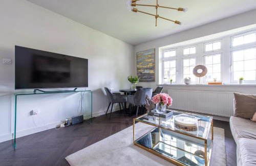 Leyton Appartement | Modern 2BR Flat with 3 Beds Urban Getaway - Cherry