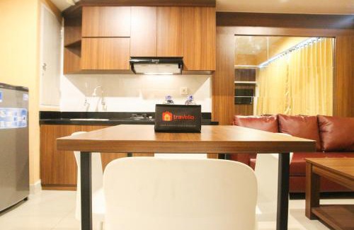 Bekasi Barat Appartement | Modern 2BR Grand kamala Lagoon Apartment By Travelio