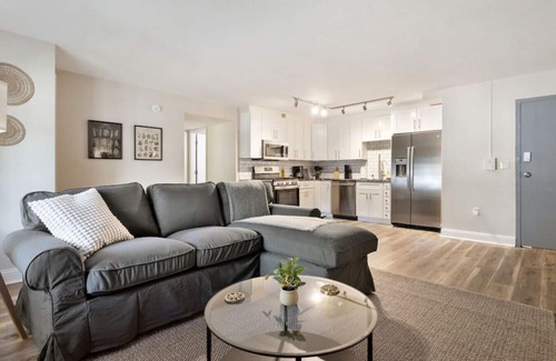 East Liberty Appartement | East Liberty 2 Bed - University, Bakery Square