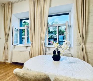 Klosterneuburg Appartement | Modern 2BR Stay for 5 Prime Location