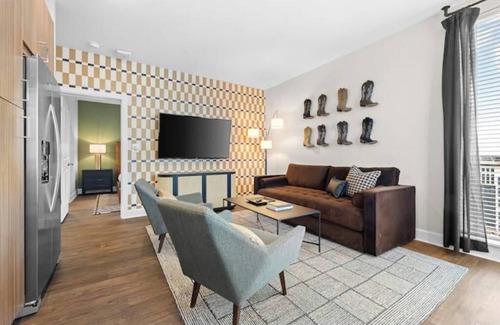 Sobro Appartement | Modern 2BR w/ 2 King Beds – Near Broadway