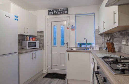 East Kilbride Maison | Modern 3 Bed House East Kilbride. Close to Motorway
