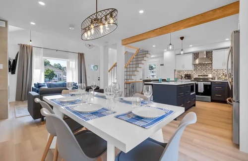 Port Weller Maison | Modern 3 bed house, steps from beach and minutes from wineries. Pet friendly!